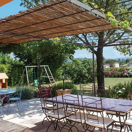 Villa Sleeps 8 With Pool Air Con And Wifi *